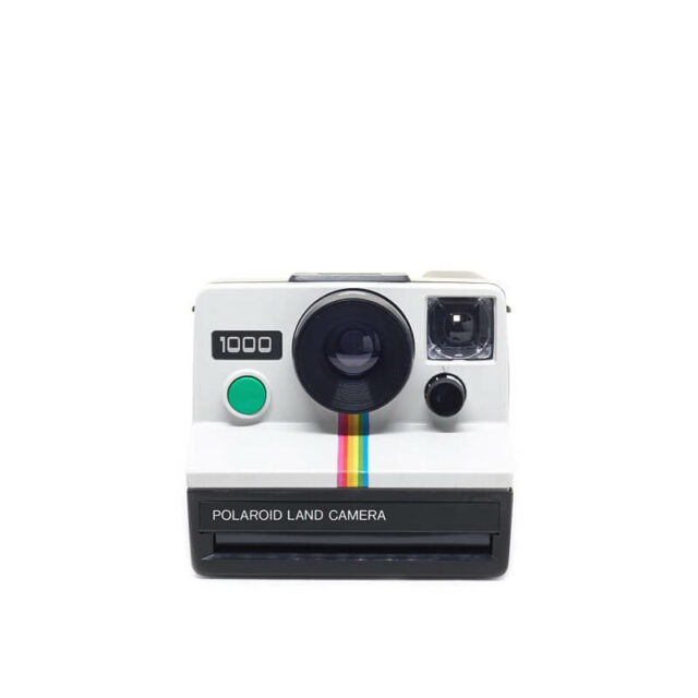 Polaroid_Land_Camera_1000_supercolor