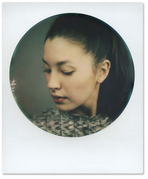 impossible-600-color-film-round-frame