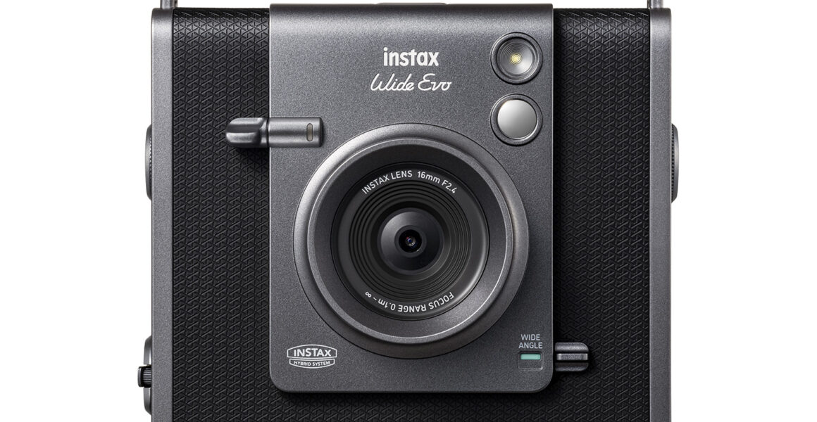 Fujifilm_INSTAX_400_Wide-evo