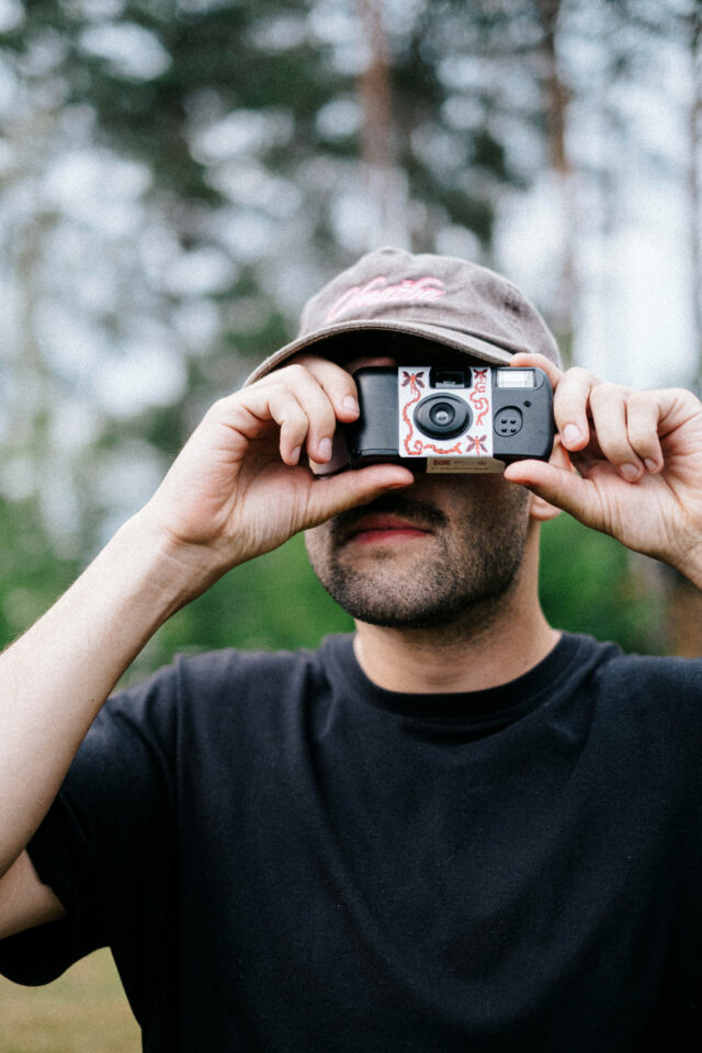 polagraph mates | jednorázový fotoaparát od designéra martin lacko