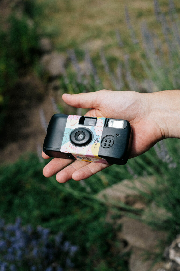 polagraph mates | jednorázový fotoaparát od designéra martina pauková